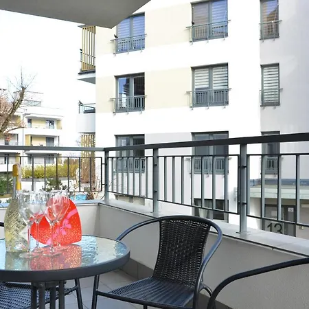 Pod Brzozami * ウストロニエ・モルスキエ